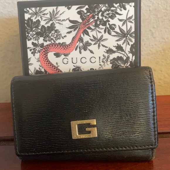 Gucci Key Holder - Picture 1 of 8